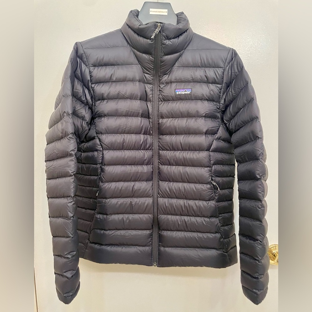Patagonia Men's Down Sweater™ Jacket (medium)